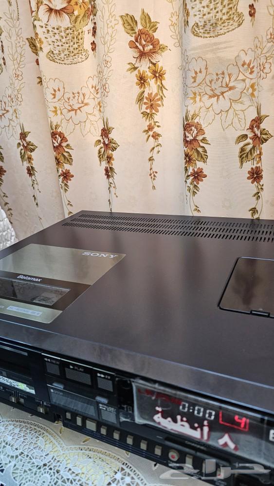 BetaMax video 8 systems of his younger brother63616164815618113
