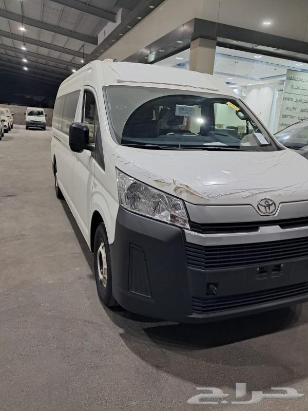 Toyota Hiace 13-seater diesel 2025 automatic and manual transmission63526992724865111