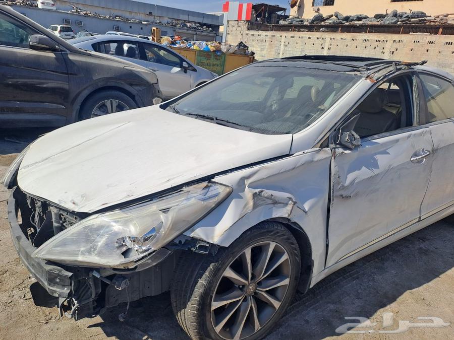 Azira 2014 spare parts only, not for sale63516918375298111