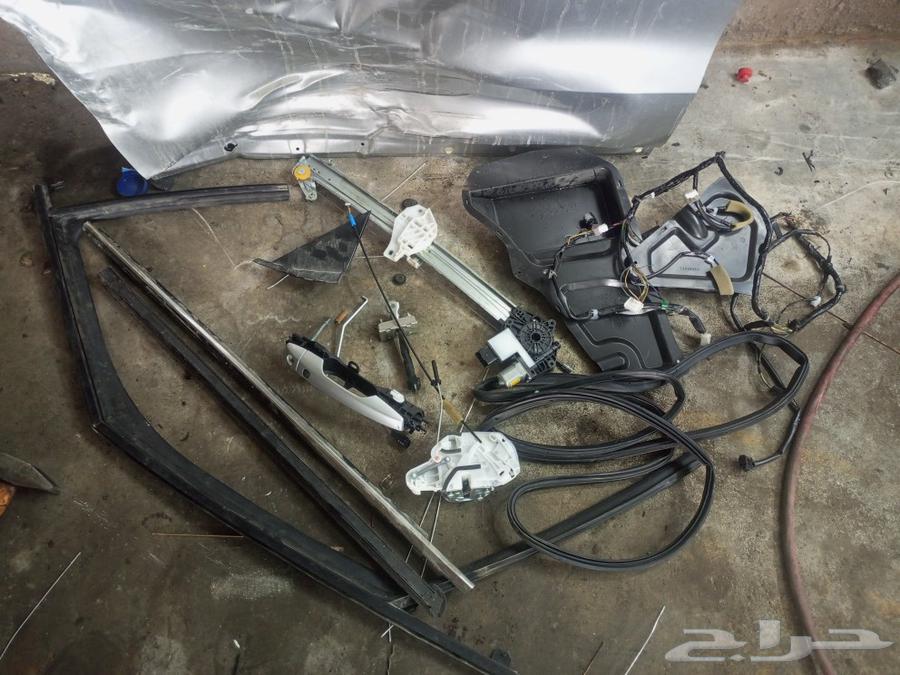 فرشة باب سواق متسوبيشي اتلاند 2023وربلة باب داخليه وزجاج وبا63521230631938111