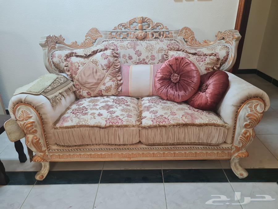 طقم كنب فخم 5 قطع نظيف شارية من الميره استخدام حشمة63291605803266113