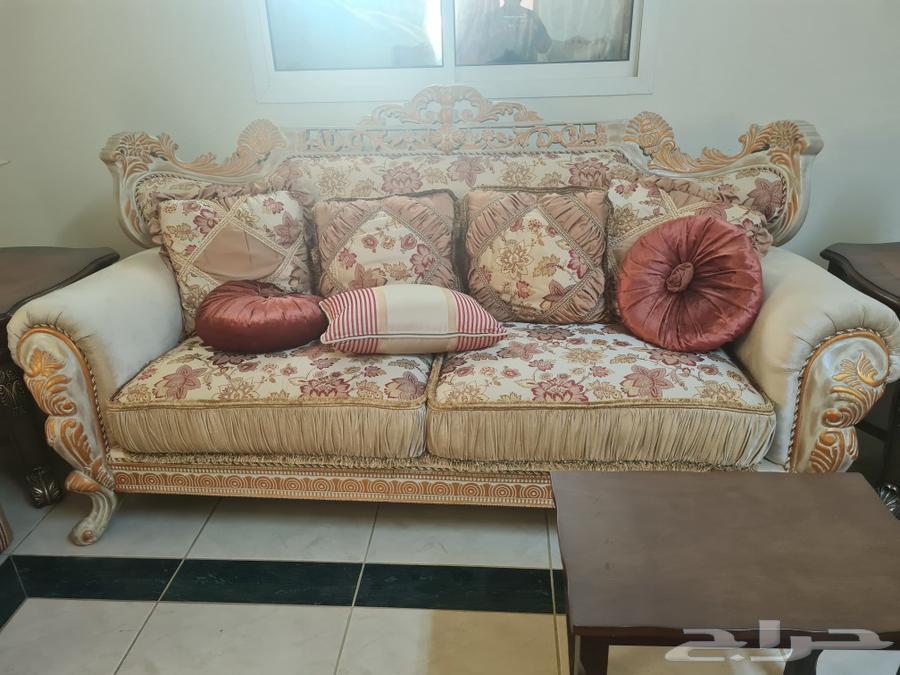 طقم كنب فخم 5 قطع نظيف شارية من الميره استخدام حشمة63291605803266114