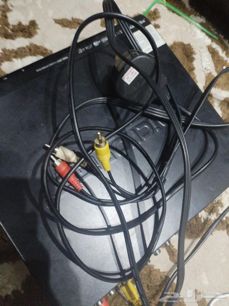 DVD Player 200 Without Remote and Two Discs Best Type DVD63616320211971112