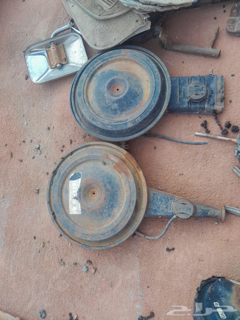 Jeep parts, each piece 50 riyals .. Al Gharbia, Mecca site.63496395507457112