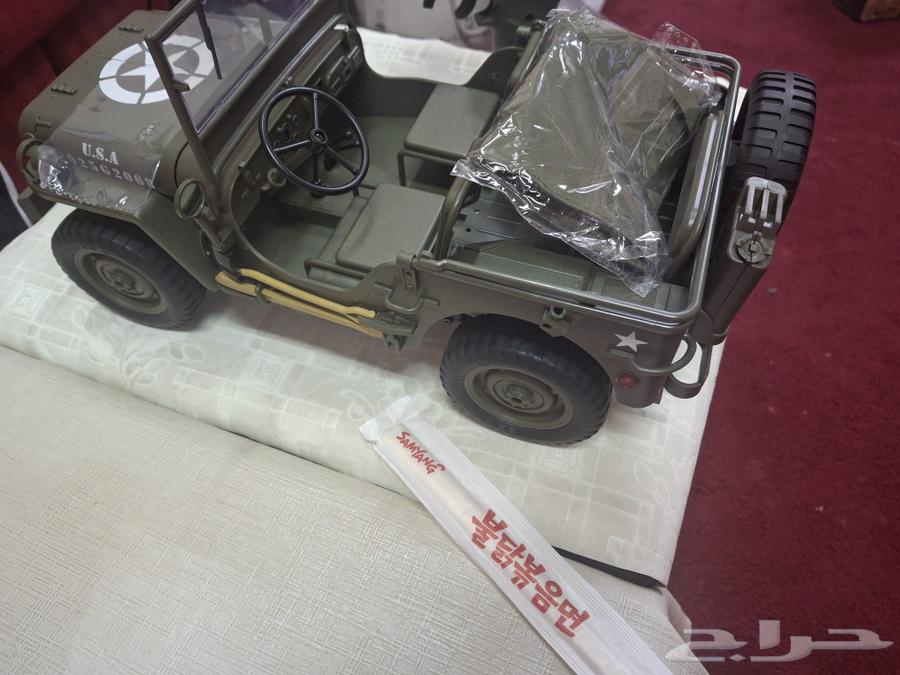 Jeep Wrangler 1941 model comes with a new, unused 1:10 scale winch.63281062951041111