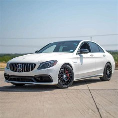Mercedes C63616597182339111