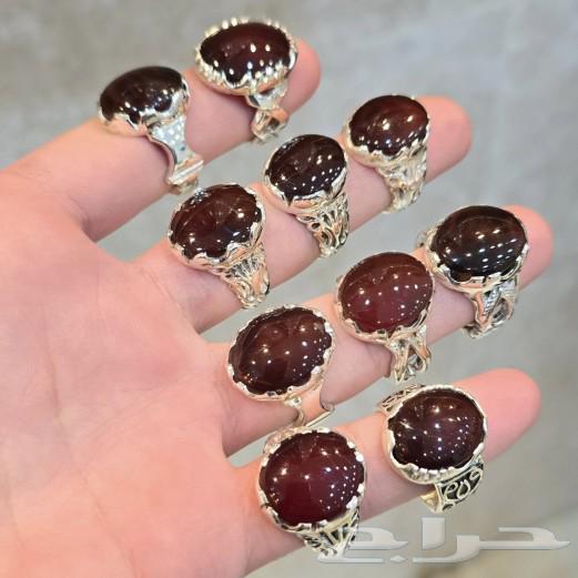 Yemeni liver-colored agate63319988004739110