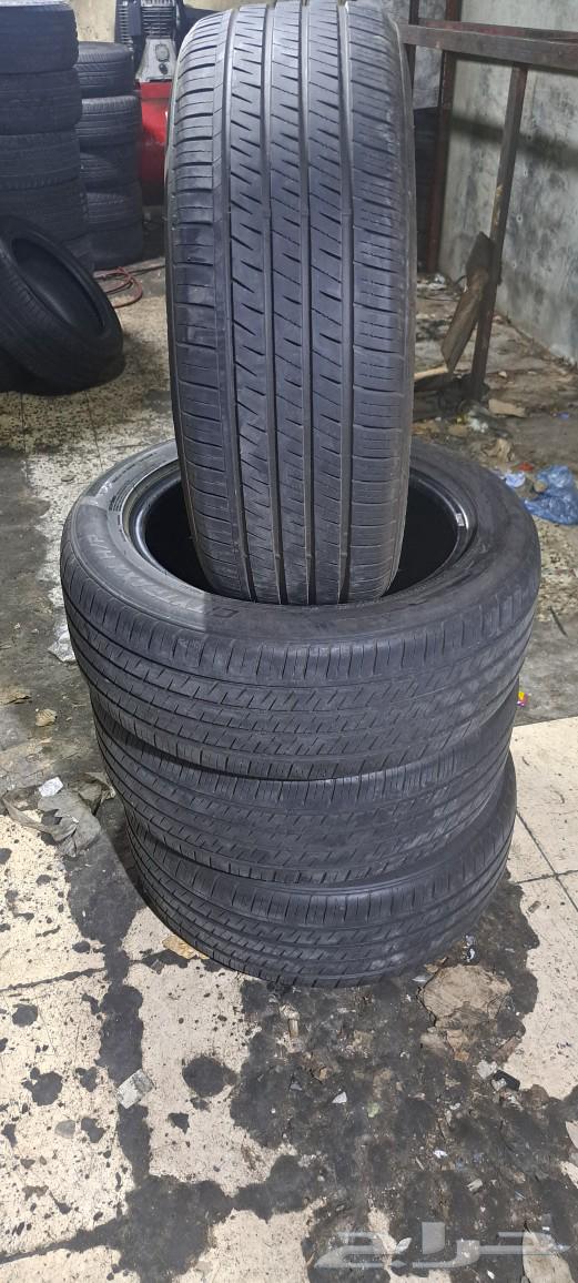 Home set 235 55 1863280599731202112