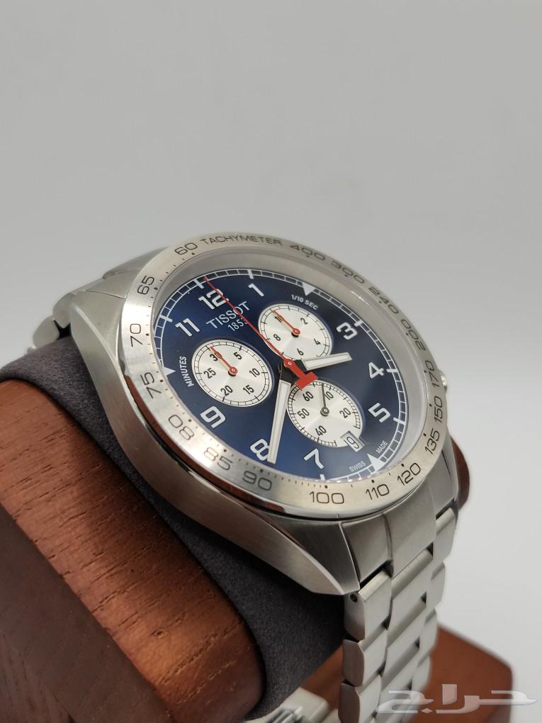 New Tissot chronograph men's watch (sold)63279351657346112