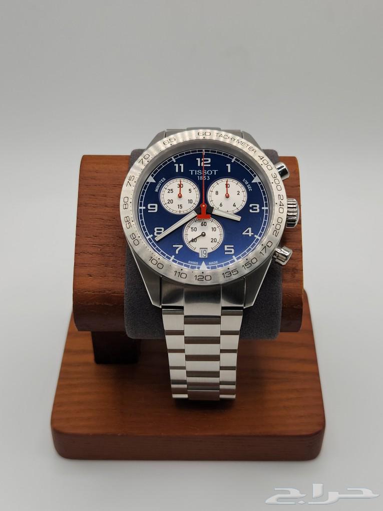 New Tissot chronograph men's watch (sold)63279351657346113
