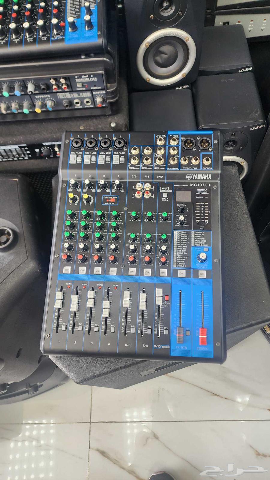 Renting Eastern audio headphones632778718526741116