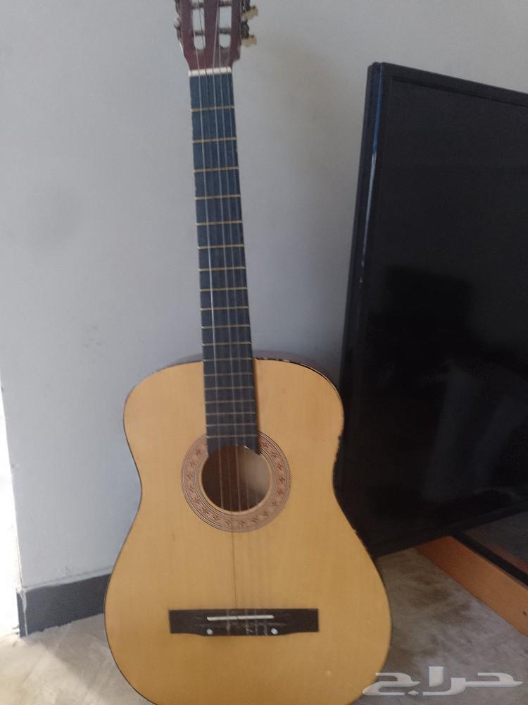 Guitar for sale urgently632763447146251121