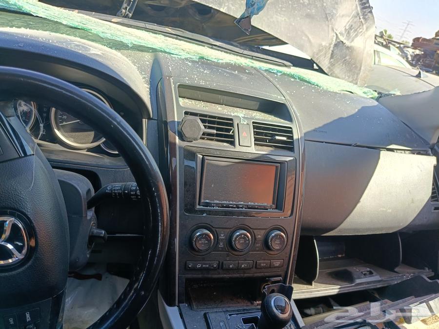 مازدا CX9 2015للبيع قطع غيار فقط63470193292161111