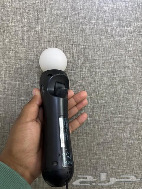 One original Sony manufactured controller (only one controller). Charger is missing63268972259843114