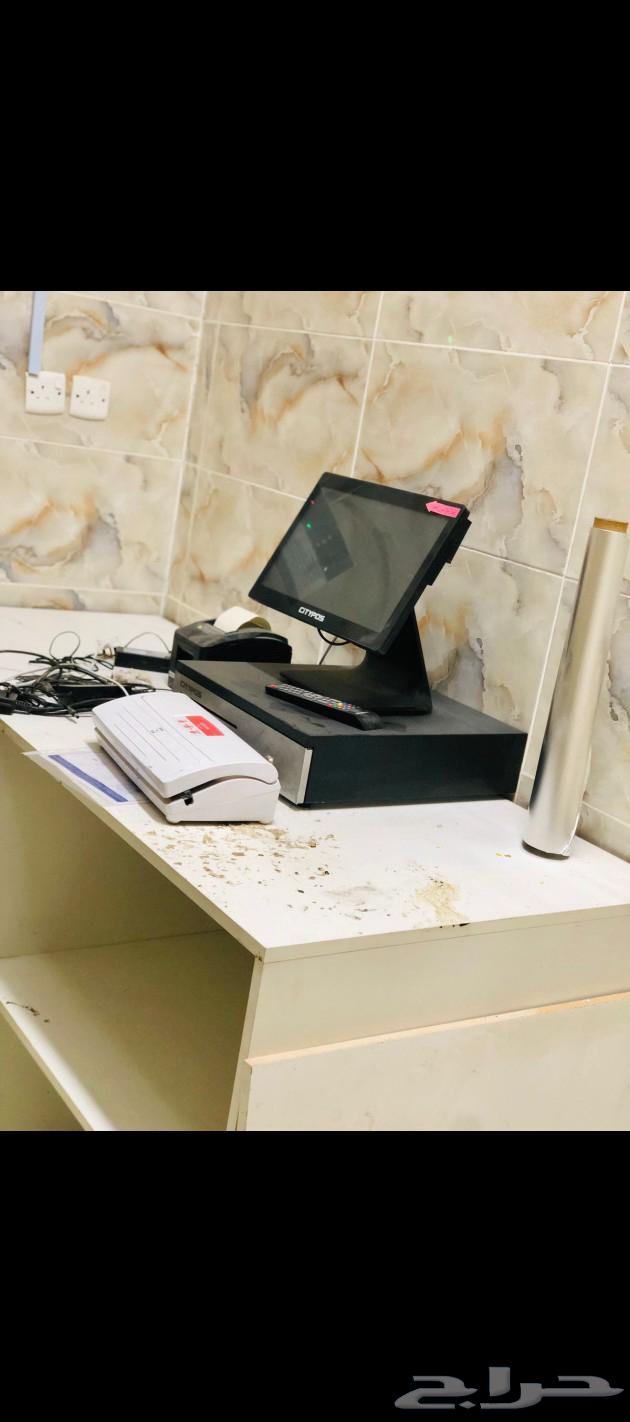 Cashier with printer working perfectly63617266579075113