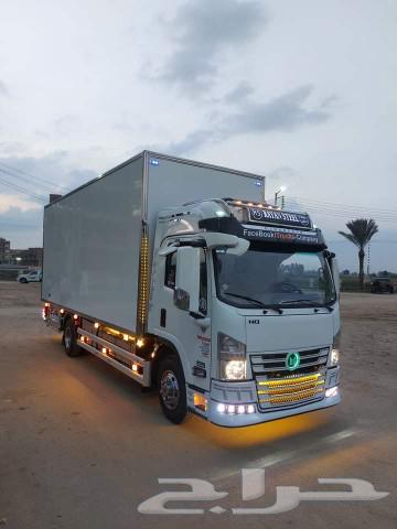 Moving furniture63007260673921111