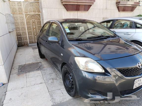 تويوتا يارس 201363435352086914112