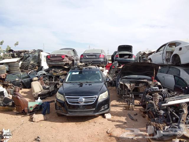 Tiguan dismantling, used original spare parts for Tiguan63434011287938112