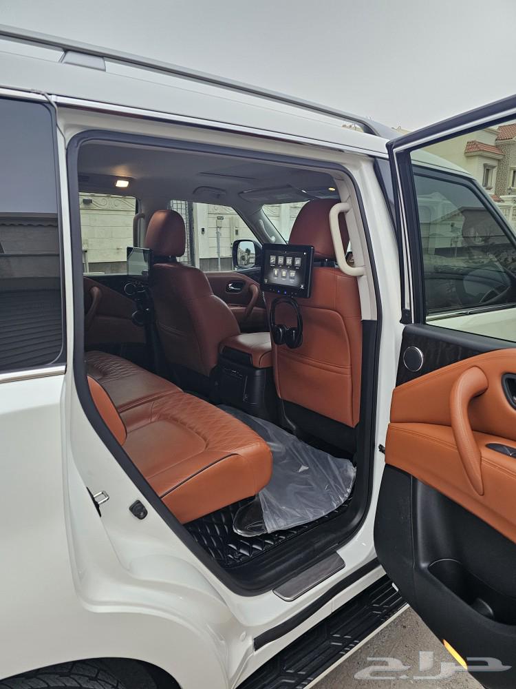 Nissan Patrol Platinum 2023, fully loaded, under warranty63433705795969112