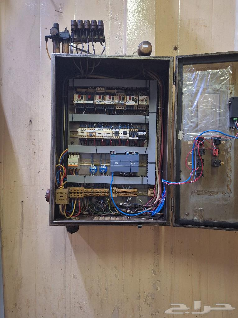 Household and industrial electrician63007382897411113