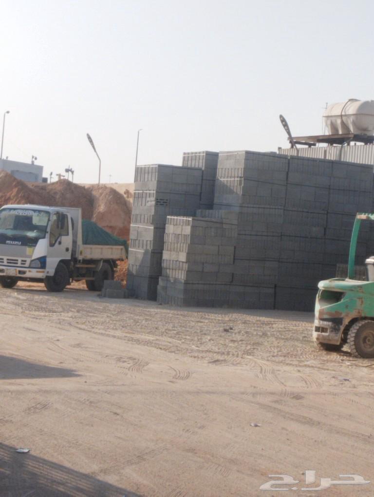 Cement block sand tile grave63007302218755114