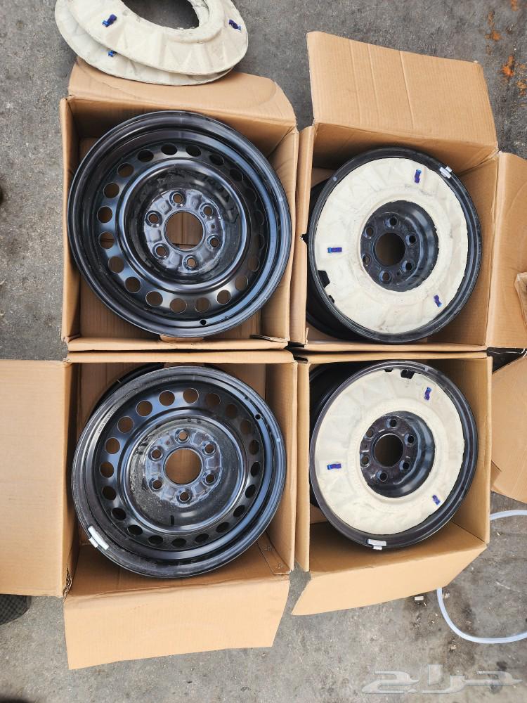 Original text appears to be in Arabic and contains errors or non-standard expressions. After correction and translation into English (ISO639-1: en):

Genuine 2023 Tiotabas Hayes alloy wheels, size 1663527551510274114