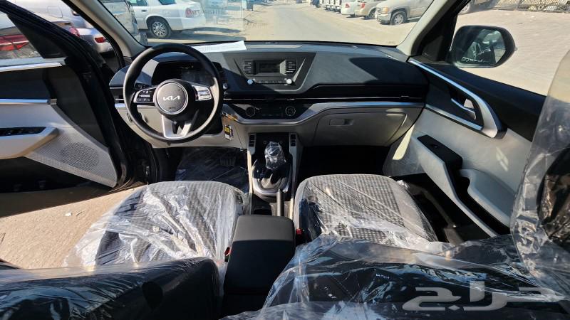 Kia Carnival Standard M 2025 lowest cash price63424320700547114