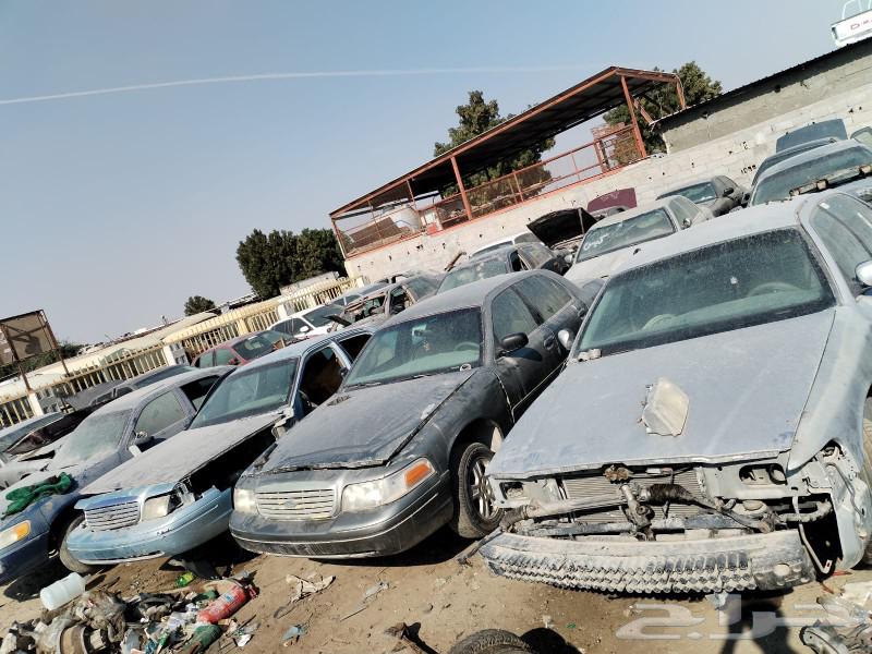 Ford dismantling in Dammam 201063423186346370111