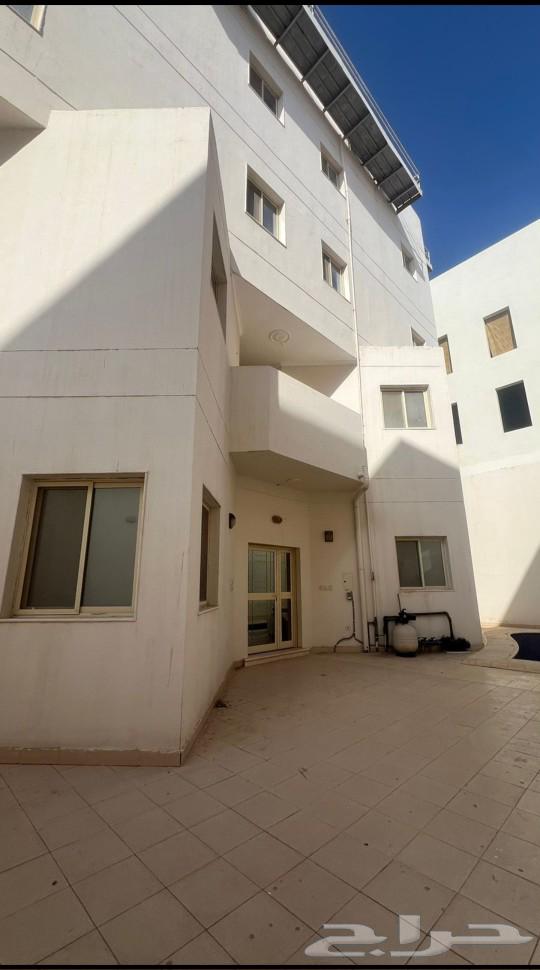 عمارة للبيع في حي السد شوران (ل) مؤثثه63007842761857111