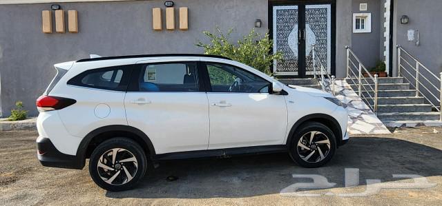 Toyota Rush fully equipped with smart entry and fingerprint system63417659997314112