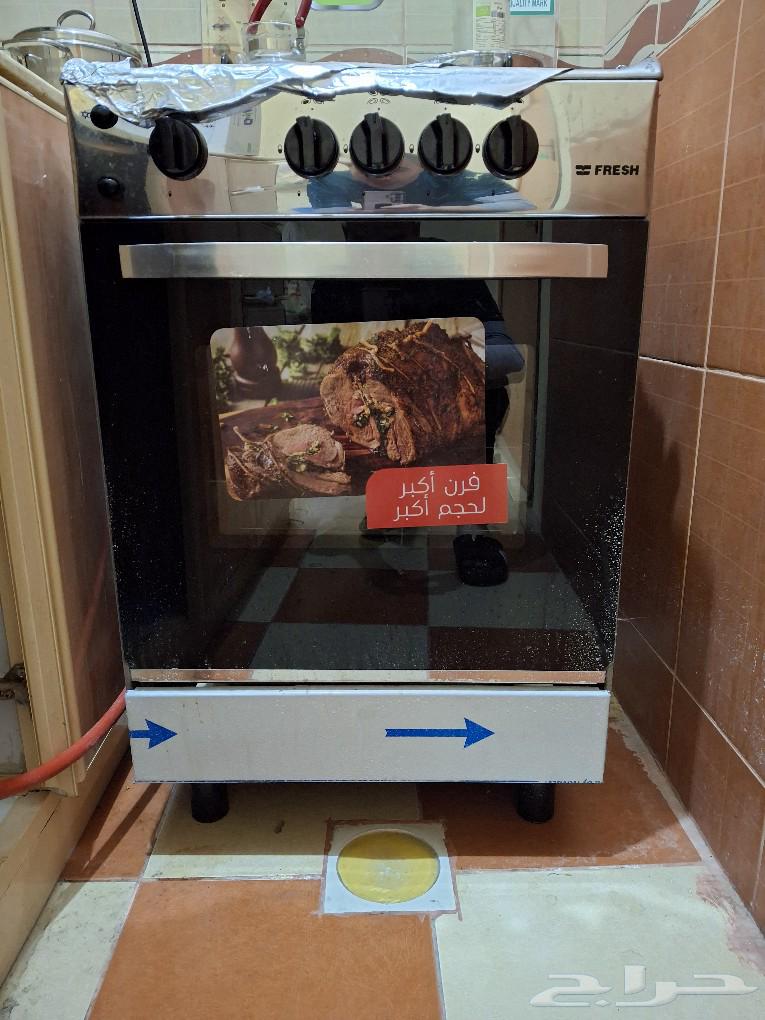 Gas stove and washing machine used for two months63254727972609112