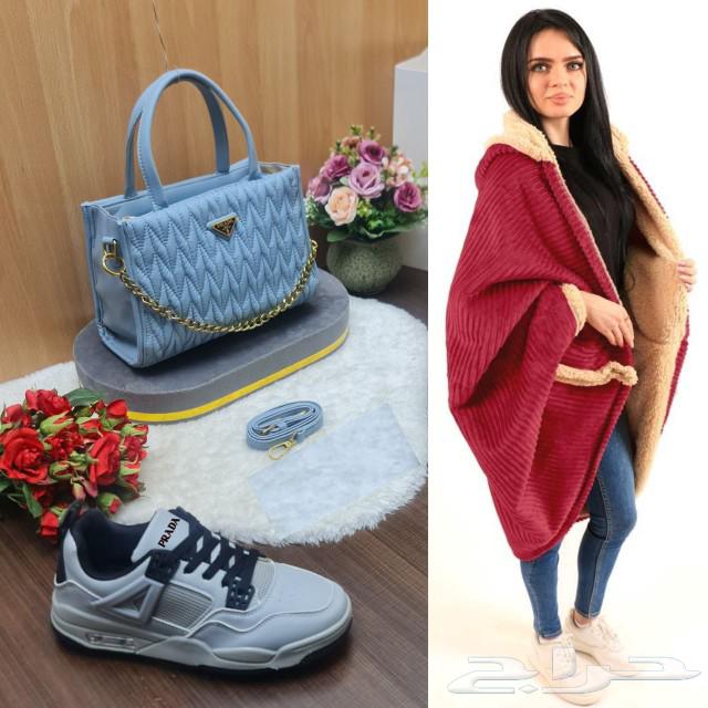 Luxurious Women's Chanel Winter Set with Shawl63615705537154111
