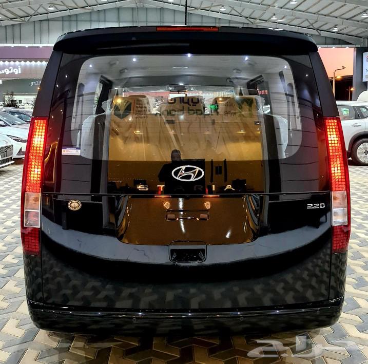 Staria 9-seater diesel 2025 model offer63617061005315114