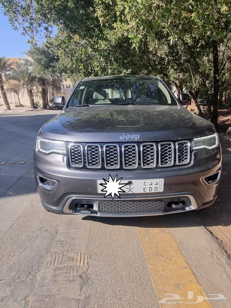 Grand Cherokee Limited Model 201763617071623554111