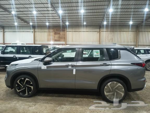 Mitsubishi Outlander 2024 . 2025 All Colors and Versions63617223913731112