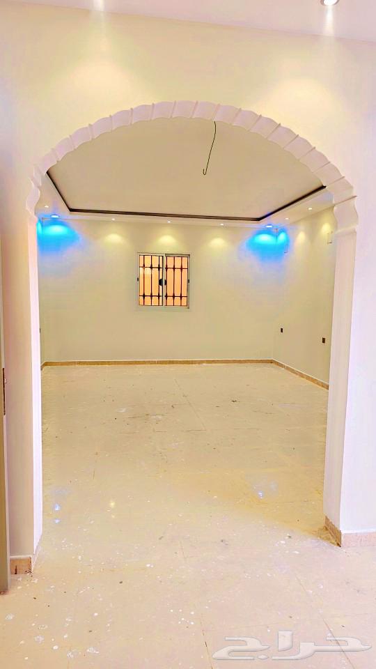 For sale, a new floor with a distinctive location in Al-Dharmi, Al-Batin plot number 28263006254573059114