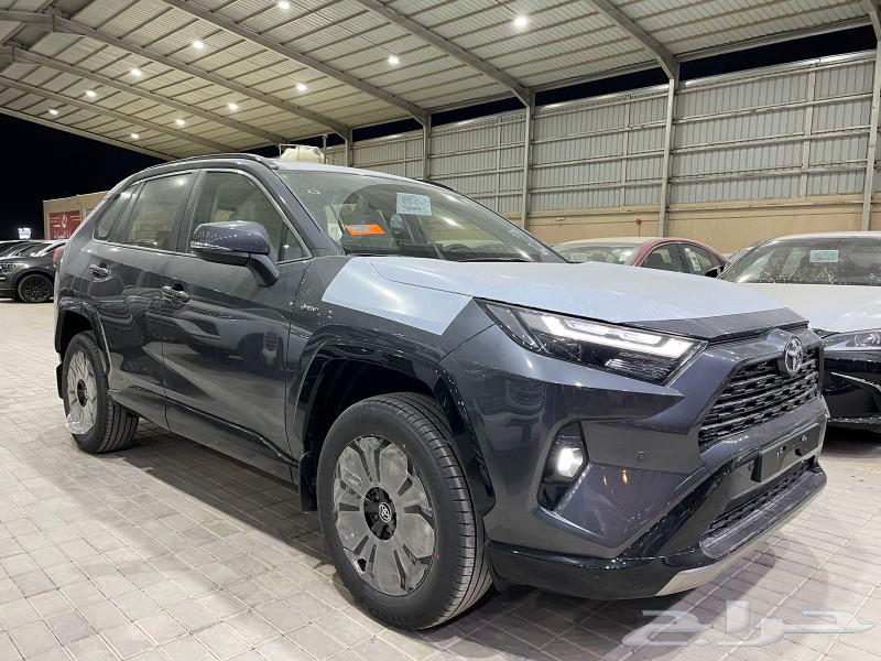 تويوتا راف فور 2025 نص فل فئة XLE ( هايبرد ) 2.5L63617252146561113