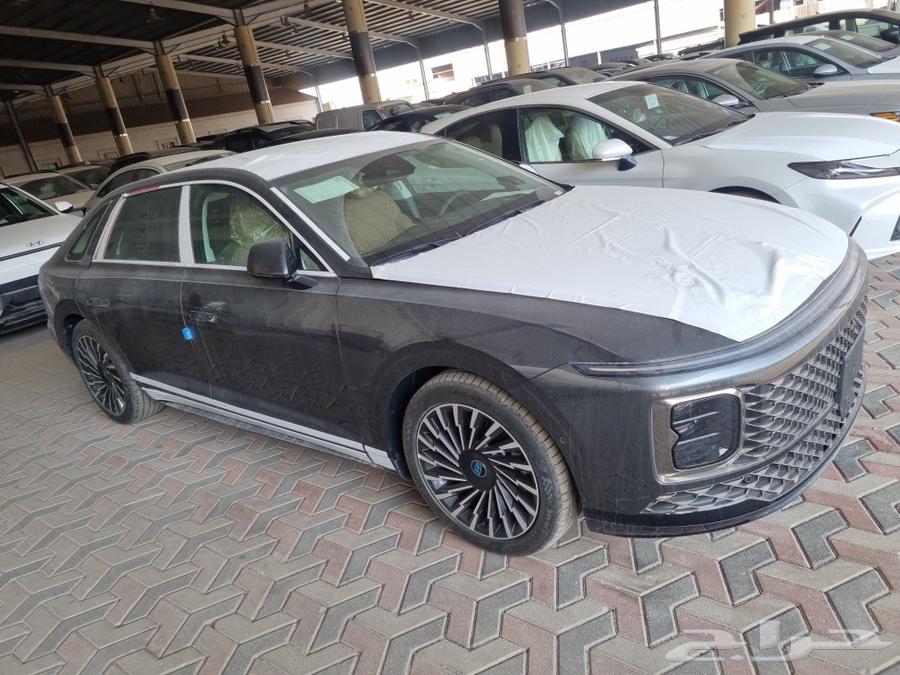 هيونداي ازيرا كاليجرافي 202563617412461058112