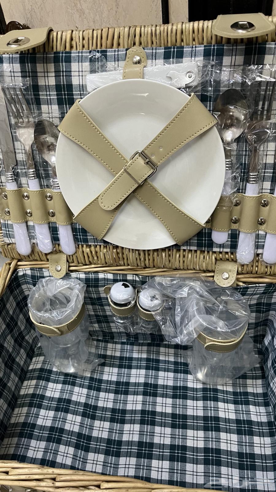 سلة نزهة64656504695810112