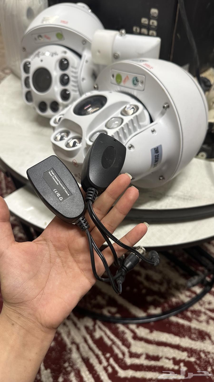 Cameras64647560597377110