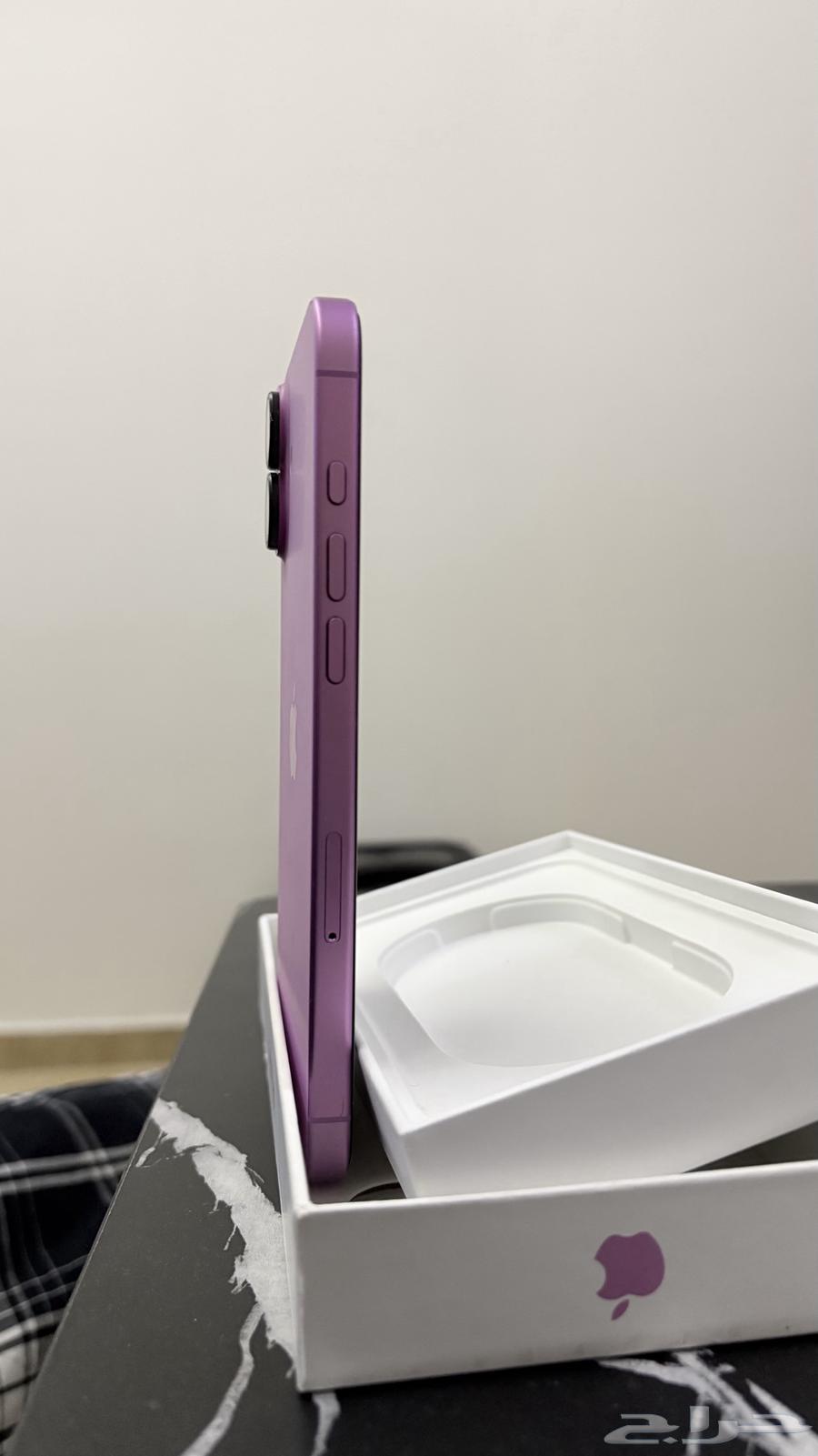 ايفون 16 بلس وردي64647363381635111