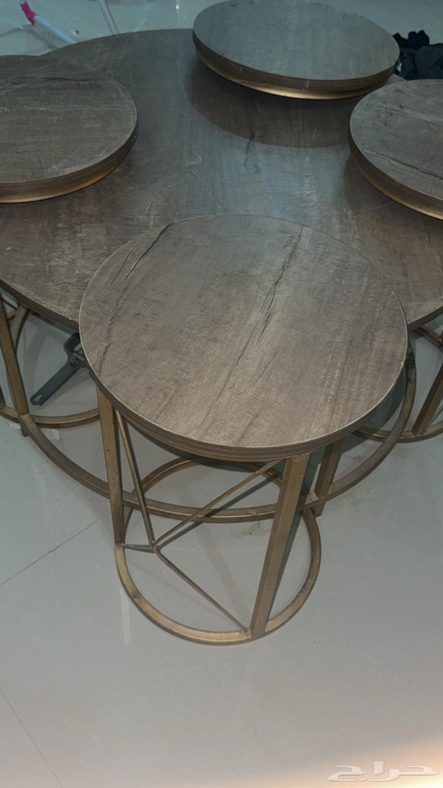 طاوله للبيع جديده64656529387905110