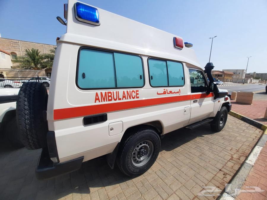 نقل إسعافي السريع وخدمات التأجير نعمل علي مدار الساعة64165799607299114