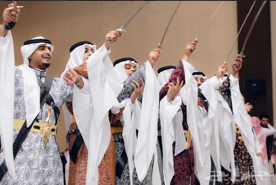 فرقة نجد العذيه للفنون الشعبية64164770502529113