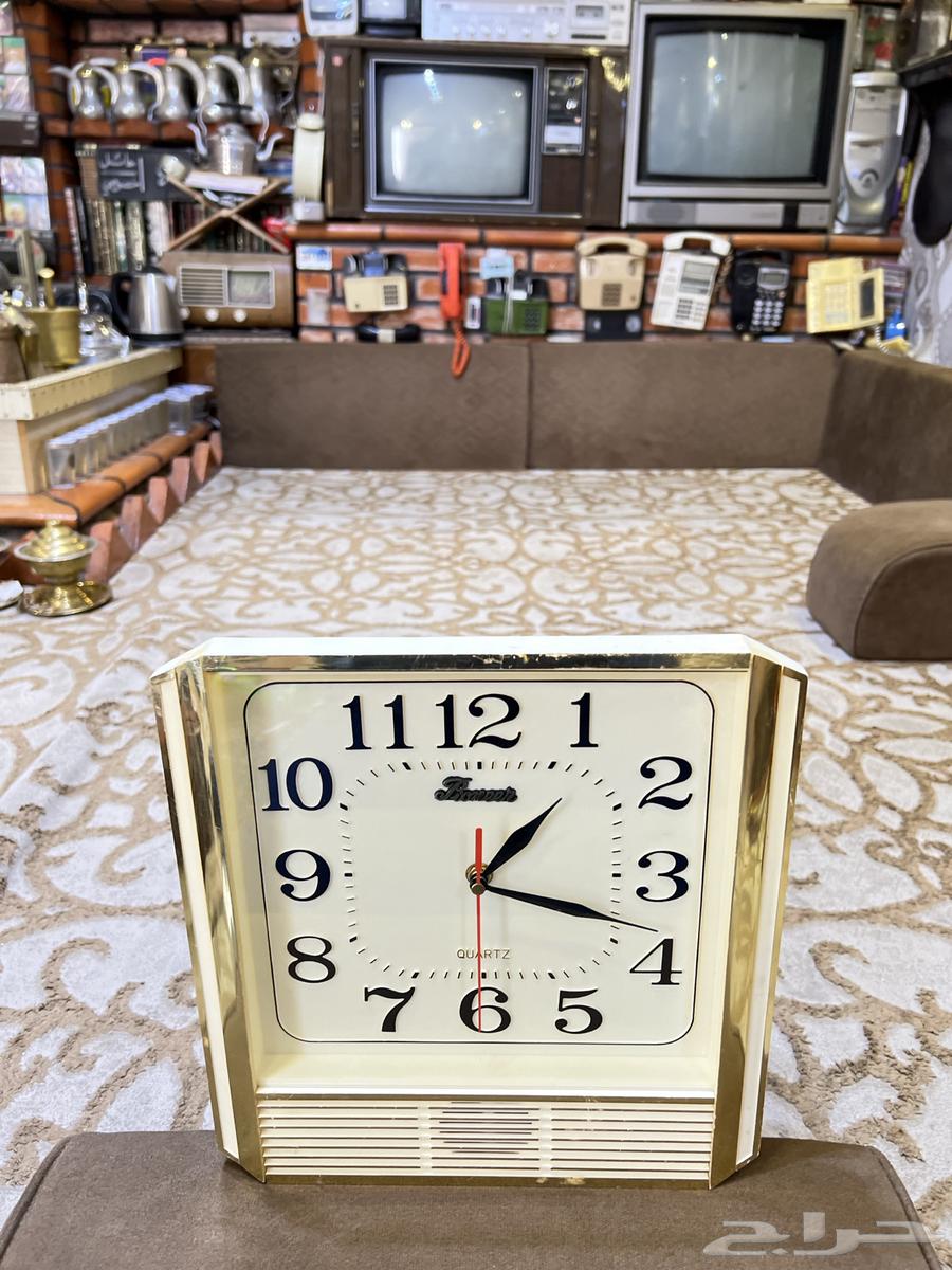 ساعة جدارية كوارتز قديمة تراثية64656578739713111