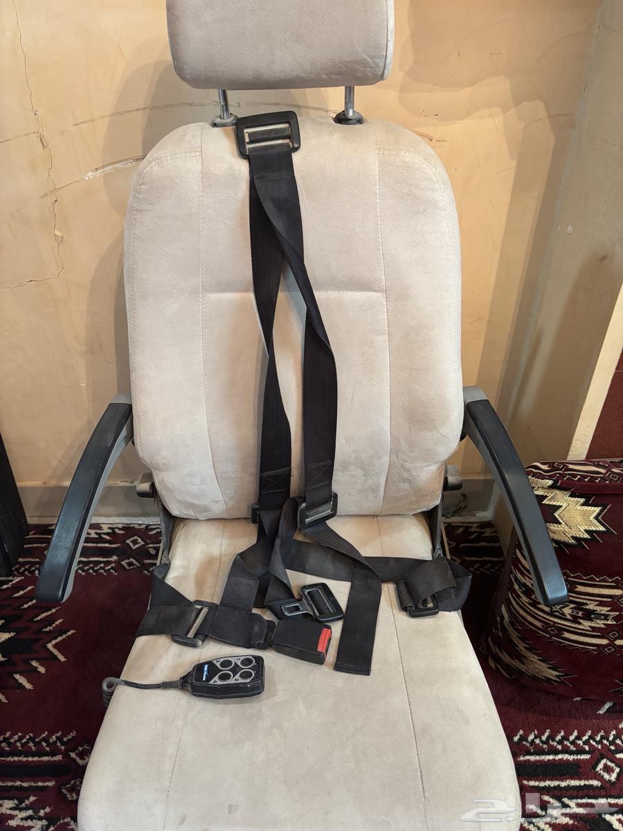 كرسي سيارة معاقين و كبار سن64648263516417110