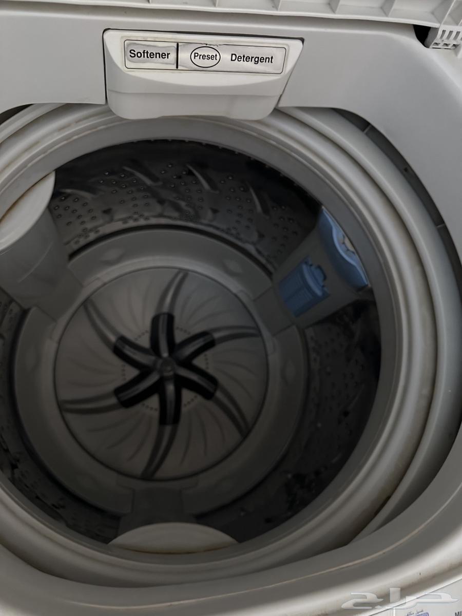 Toshiba Top-Loading Washing Machine – Price: 300 SAR64651784589953111