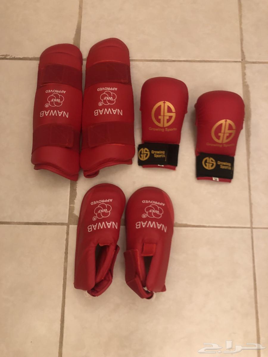 اغراض كرتيه بحاله ممتازه64655607445762111