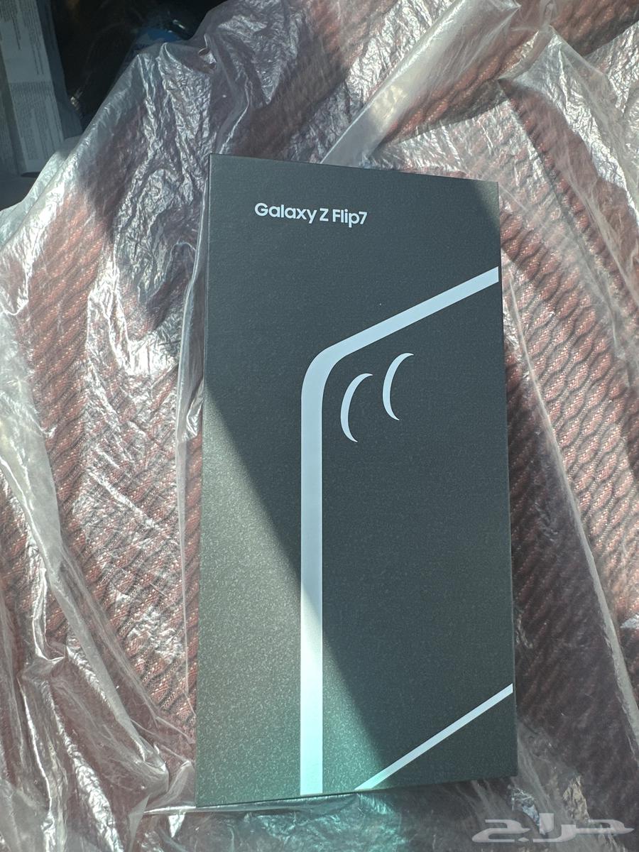 جهاز سامسونج زد فلب 764650019832706110