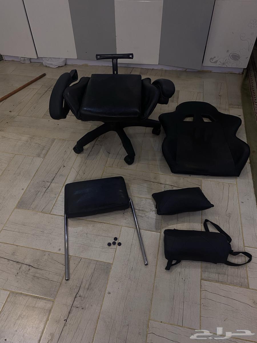 Gymnastic Chair, But It's Broken64650459494274110